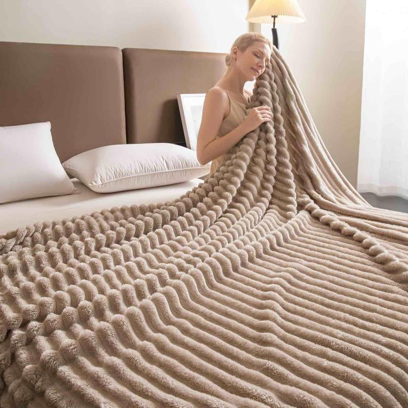 Lanrest Gentlesoft Cozy Plush Blanket – Ultra-Soft, Warm & Lightweight Striped Fleece Blanket for Bed & Couch, All-Season Home Decor Throw in Multiple US Sizes, Perfect for Relaxing Nights & Cozy Moments